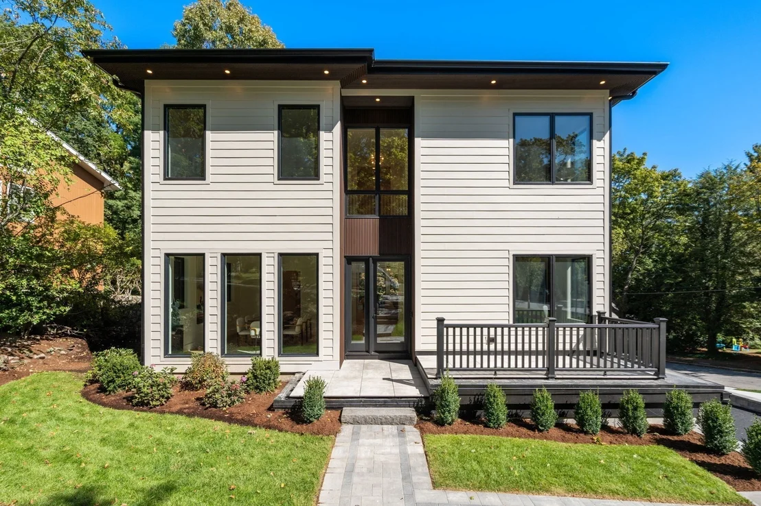 Photo of 30 Dorr Rd