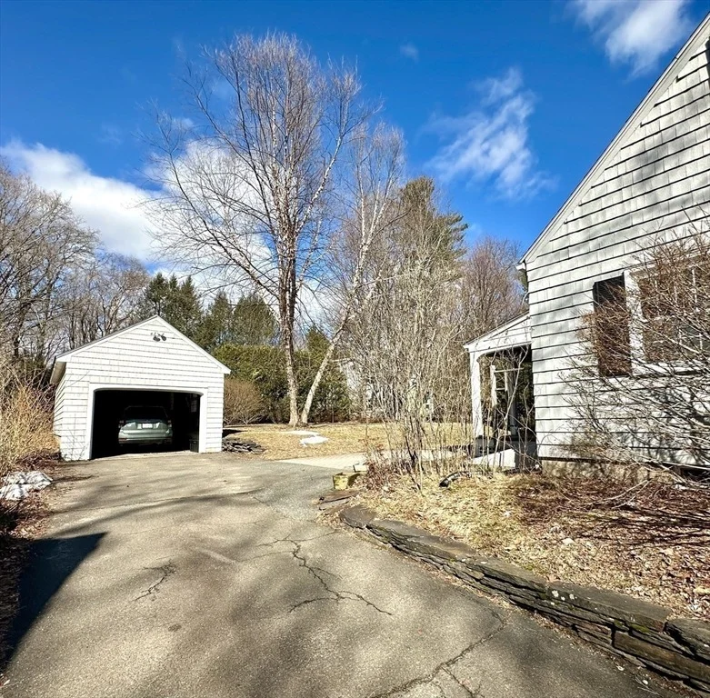 Photo of 32 Stilson Ave