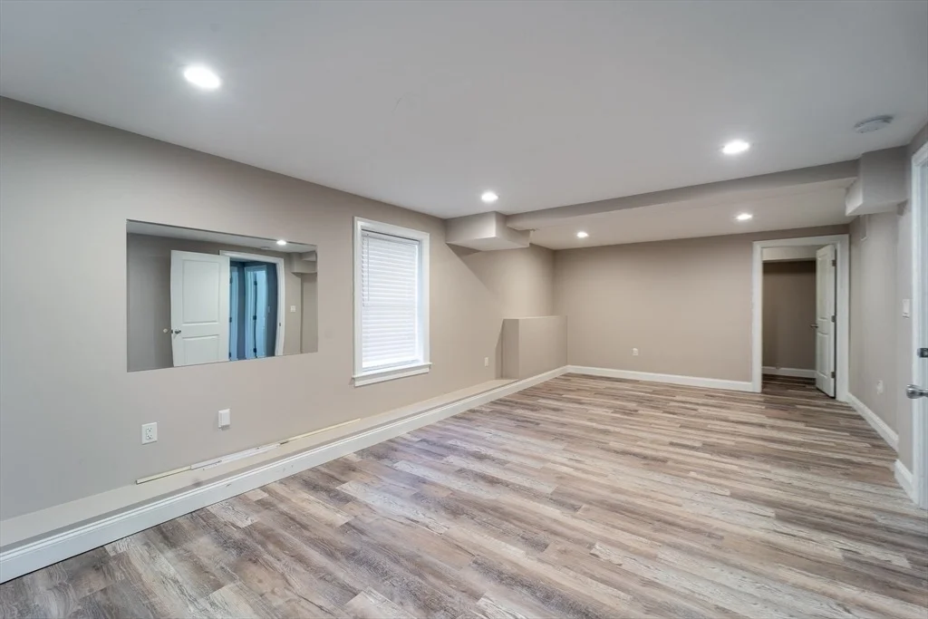 Photo of 31 Scenic Dr