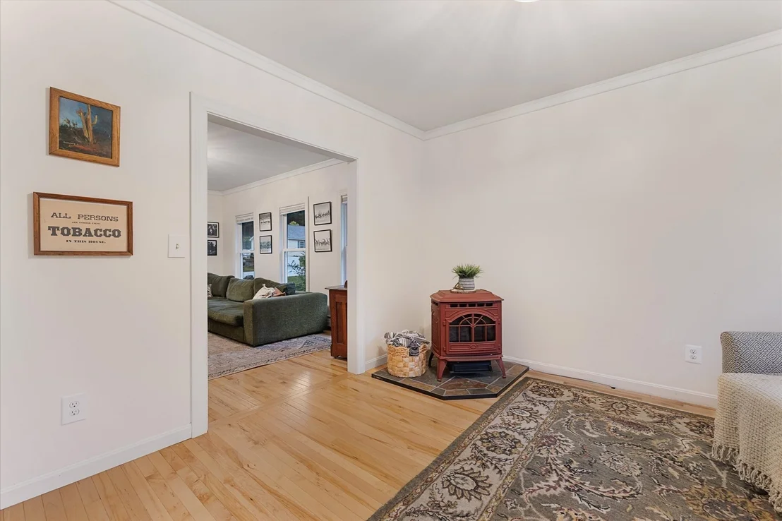 Photo of 75 Pequoig Ave