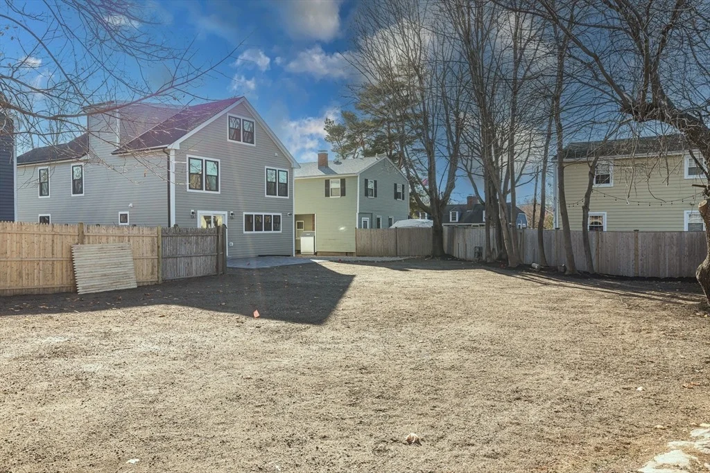 Photo of 160 Green St