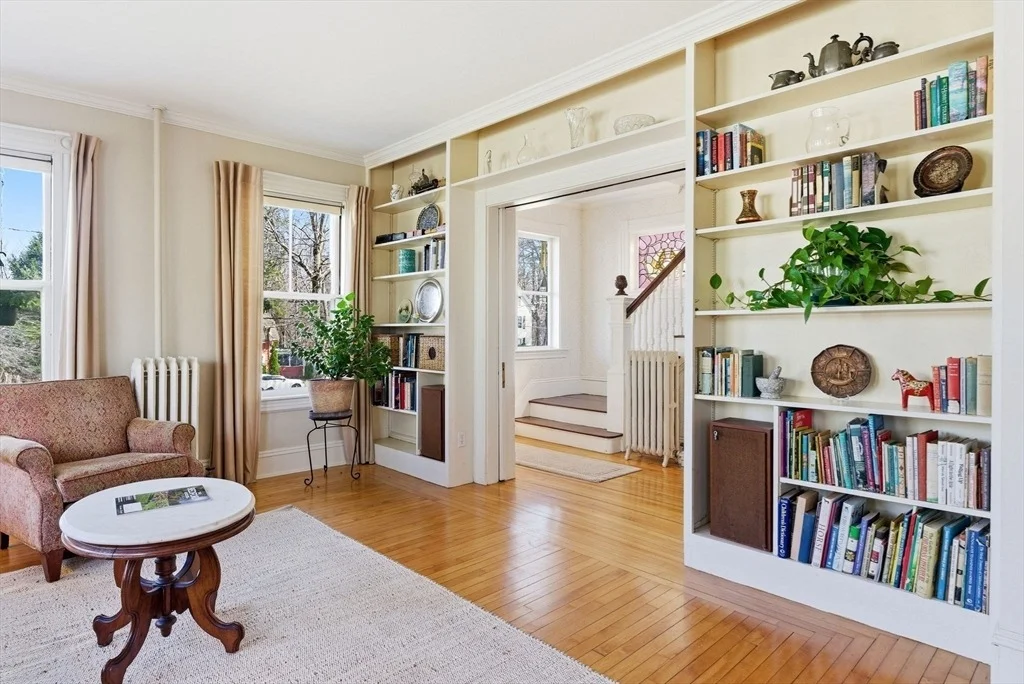 Photo of 38 Hillside Ave