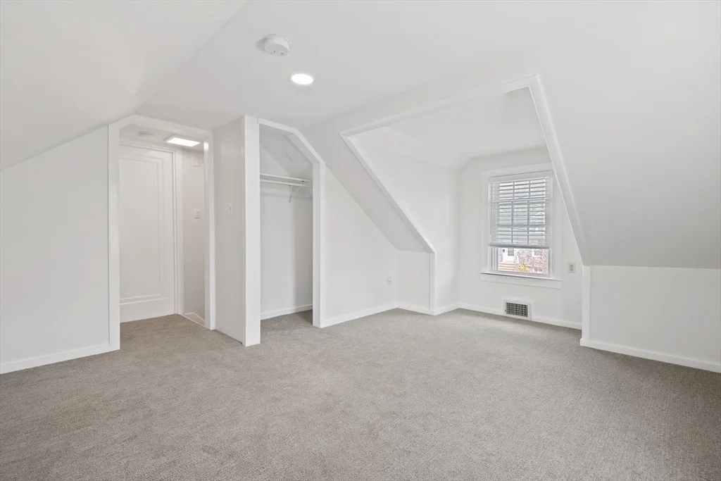 Photo of 54 Richgrain Ave