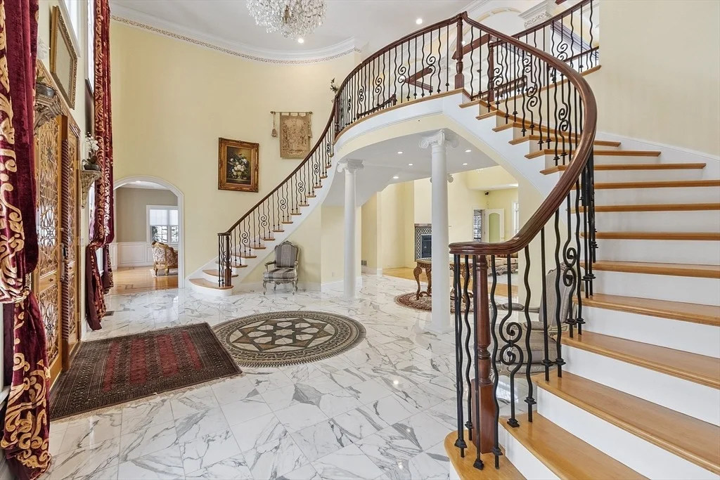Photo of 30 Bridle Path