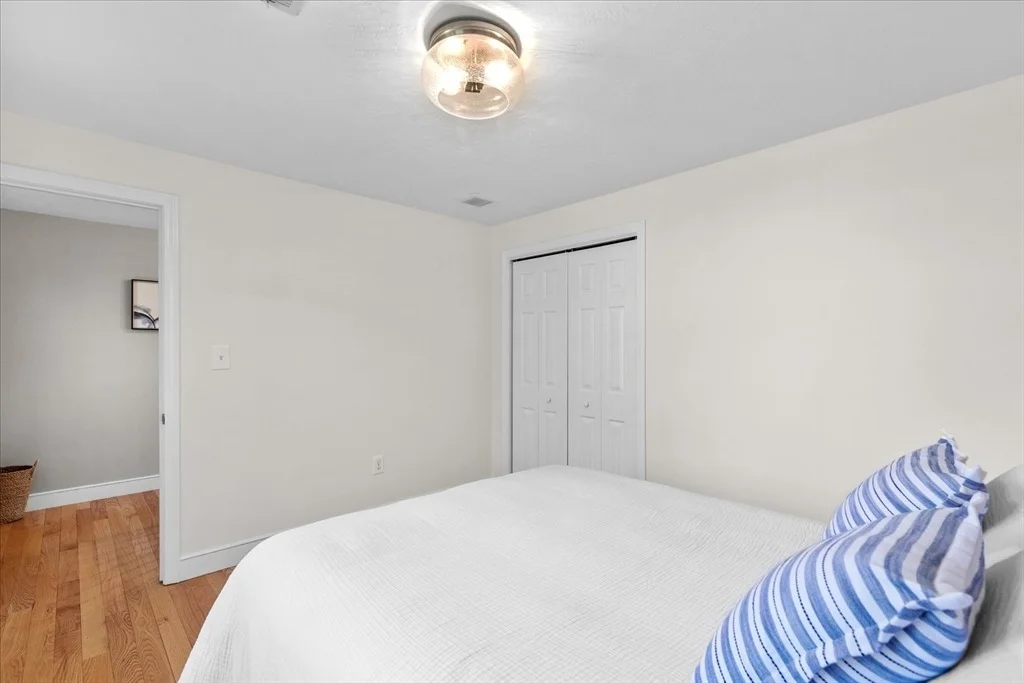 Photo of 21 Cooper Dr