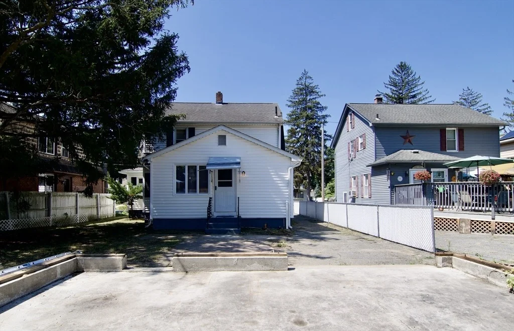 Photo of 23 Corona St