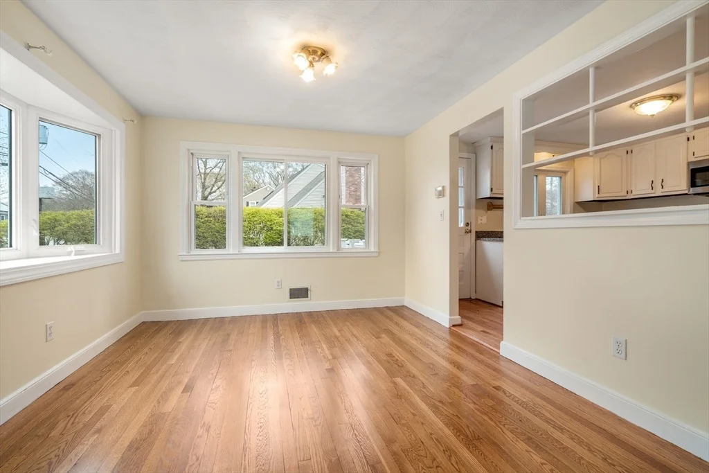 Photo of 125 Lyman Rd