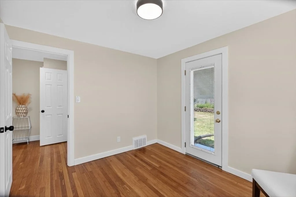 Photo of 163 Powell Avenue