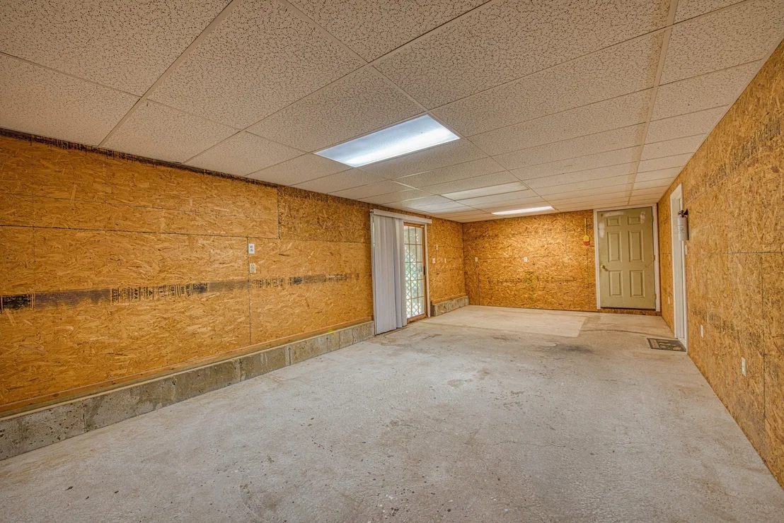 Photo of 231 Thompson Street