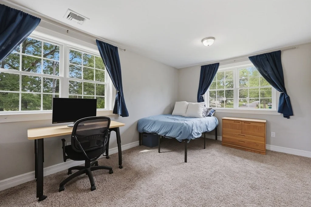 Photo of 5 Laclede Avenue