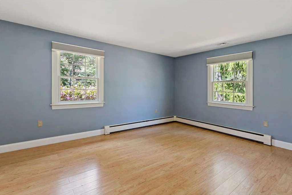 Photo of 1092 Osterville West Barnstable Rd