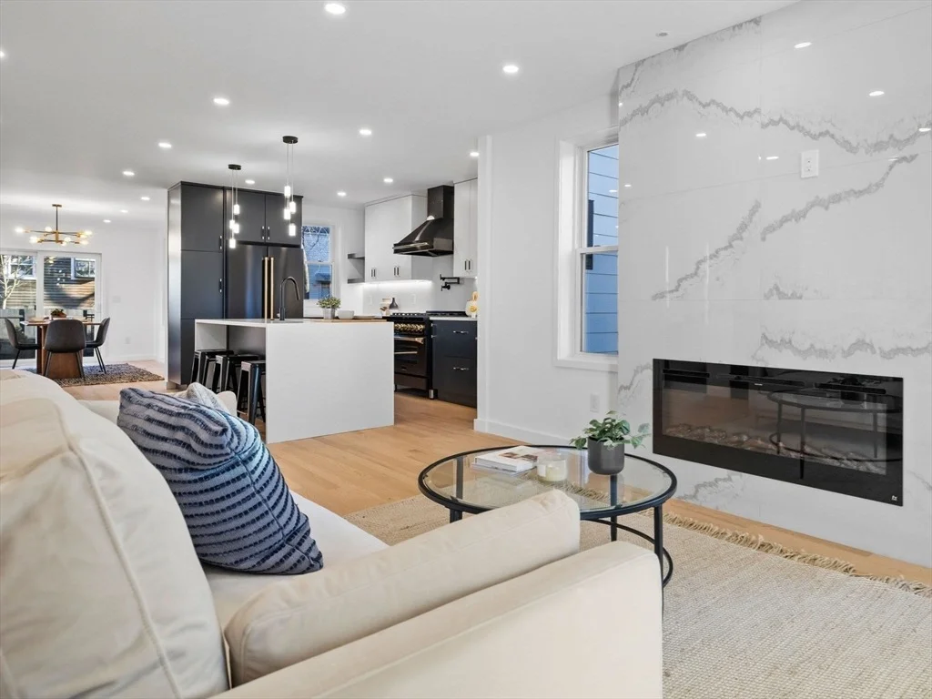 Photo of 9 Vinal Ave