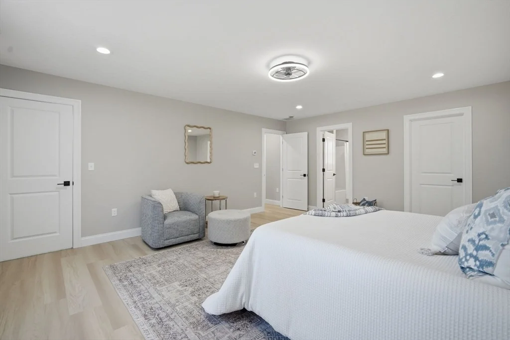 Photo of 212 Montgomery Rd