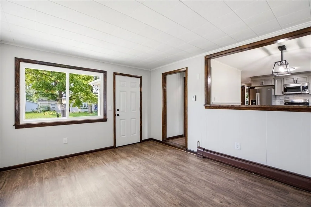 Photo of 142 Olko Circle