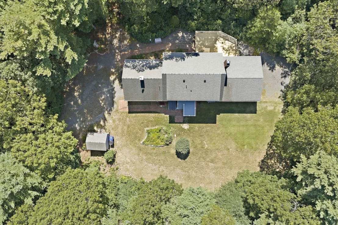 Photo of 280 Wings Neck Rd