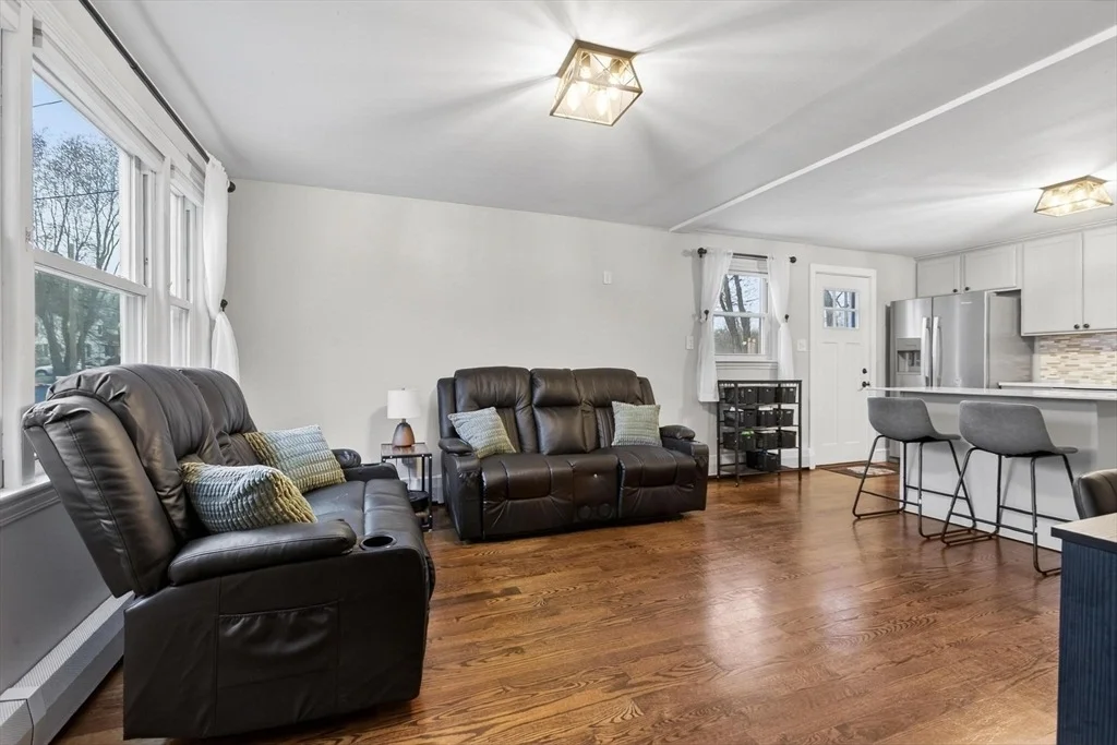 Photo of 58 Leo Ave