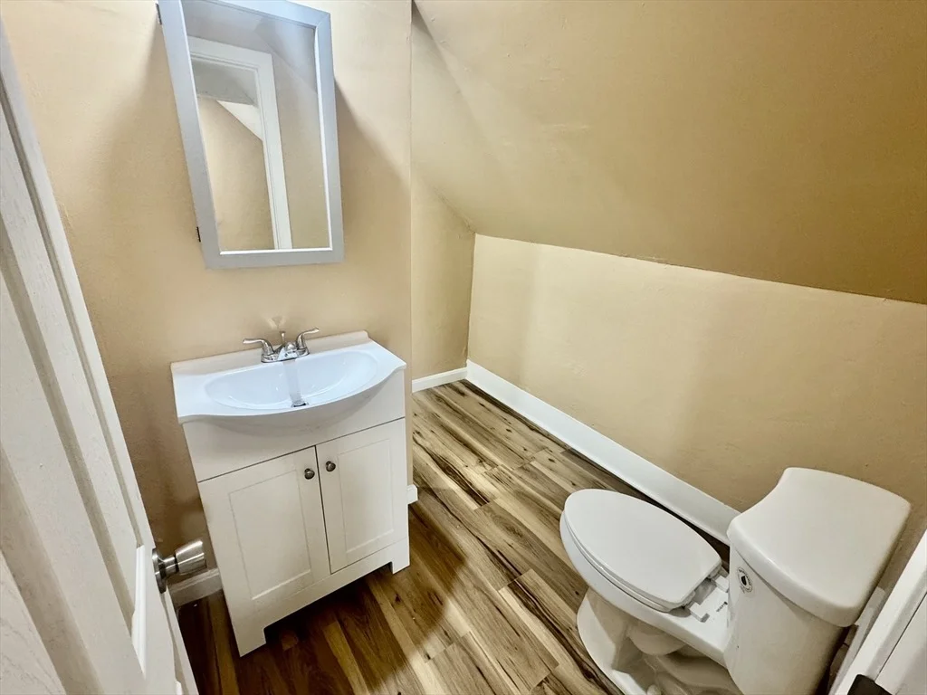 Photo of 2 Wall Ct
