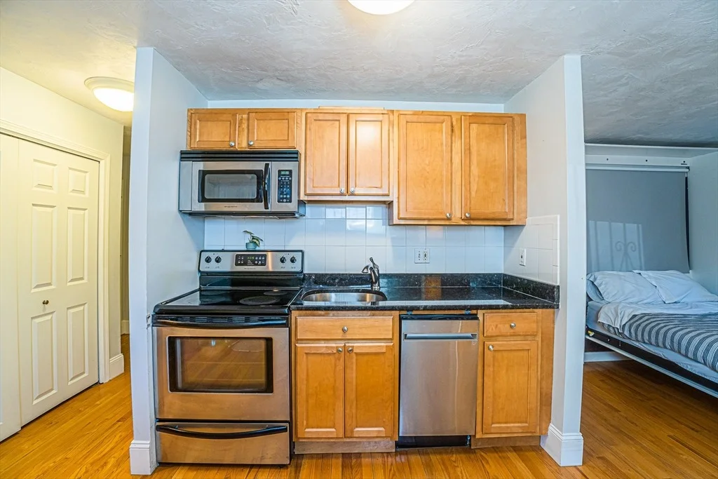 Photo of Unit 2 at 7 Mortimer Pl
