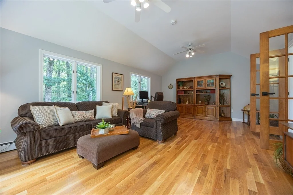 Photo of 56 Burt St
