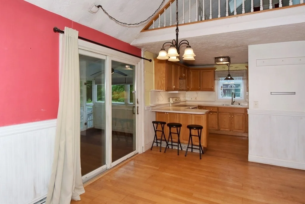 Photo of 357 Barre Rd