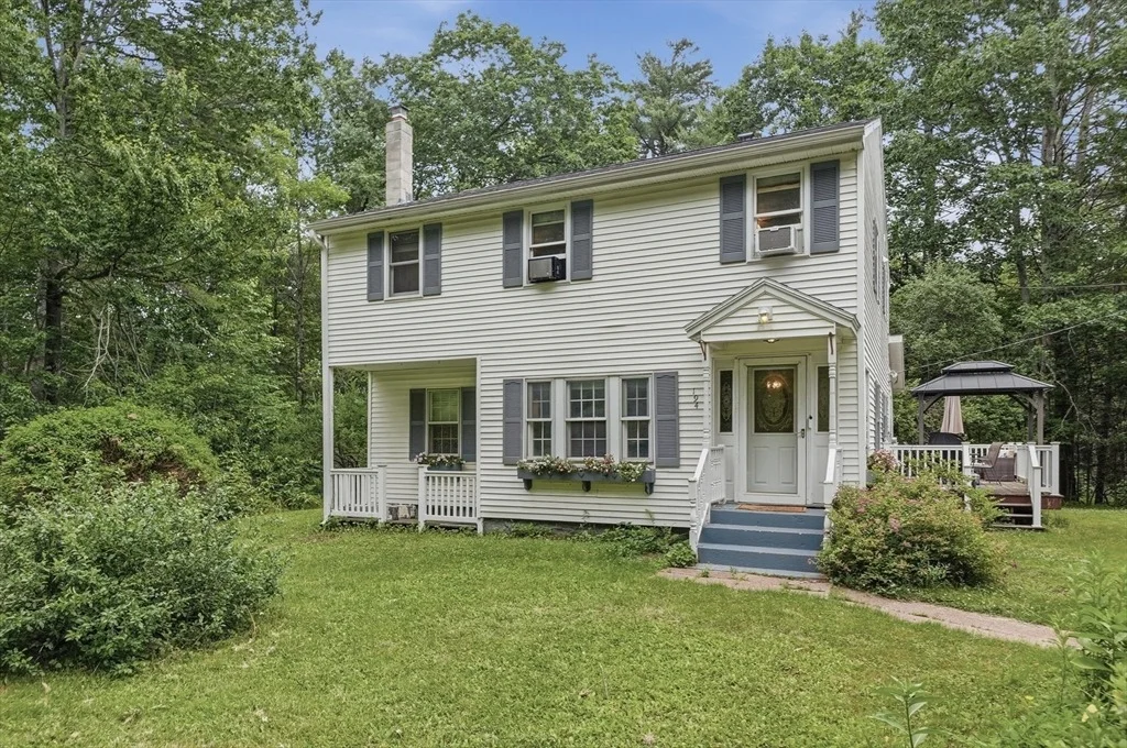 Photo of 194 Turner Lane