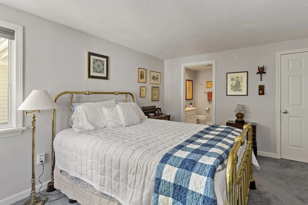 Photo of Unit 18 at 18 Executive Drive