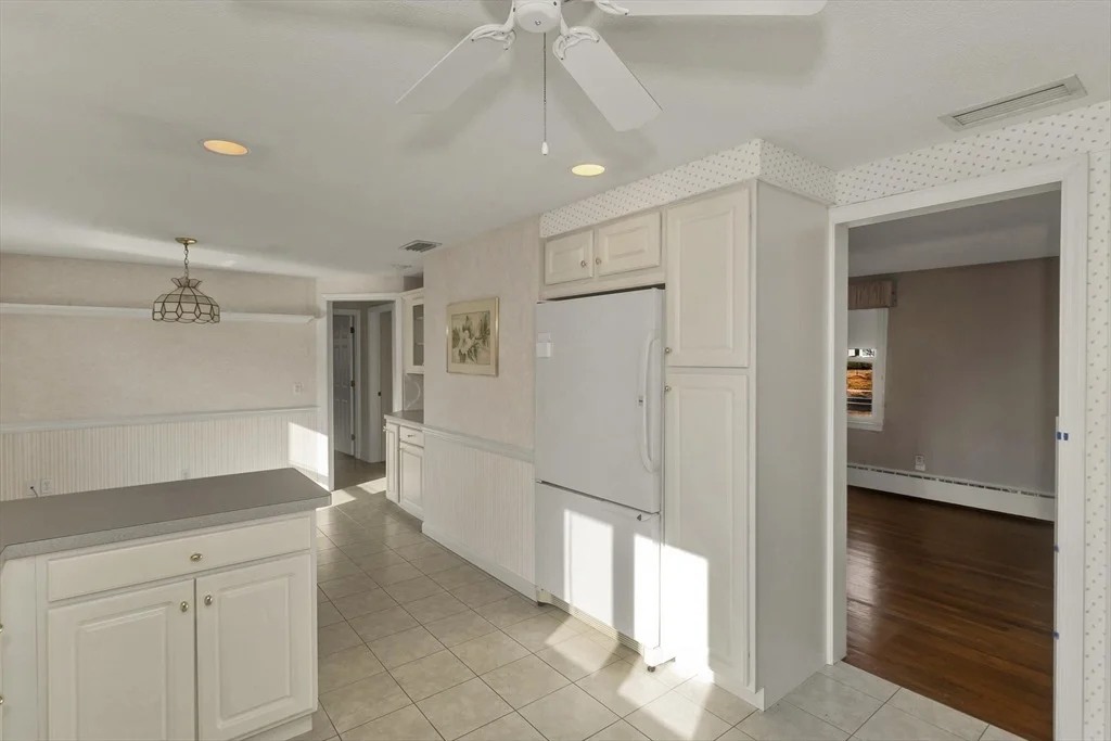 Photo of 309 Island Pond Rd