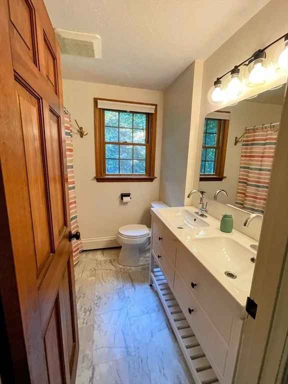 Photo of 171 Yew Street