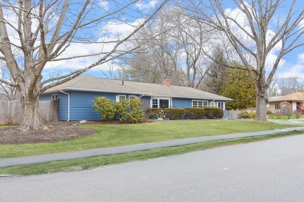 Photo of 3 Oxbow Rd