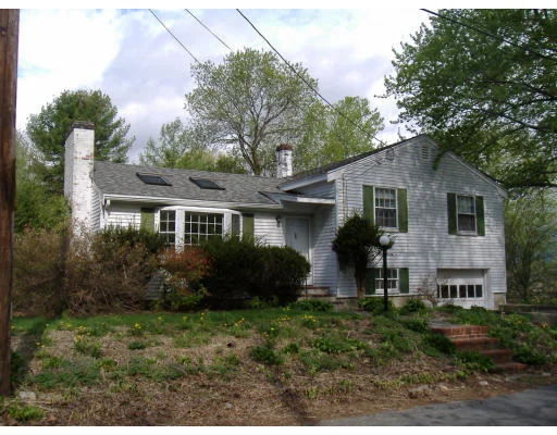 Photo of 15 Heartbreak Road