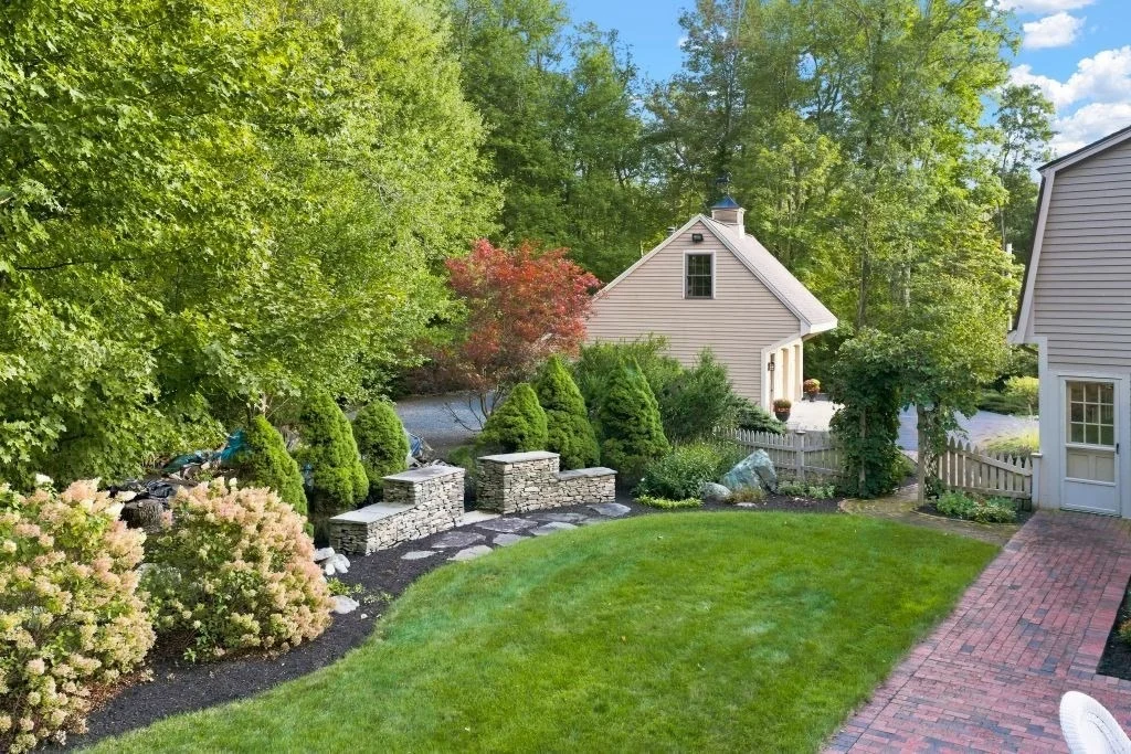 Photo of 447 Fairview