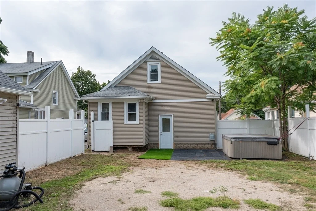 Photo of 17 Bushwick Place