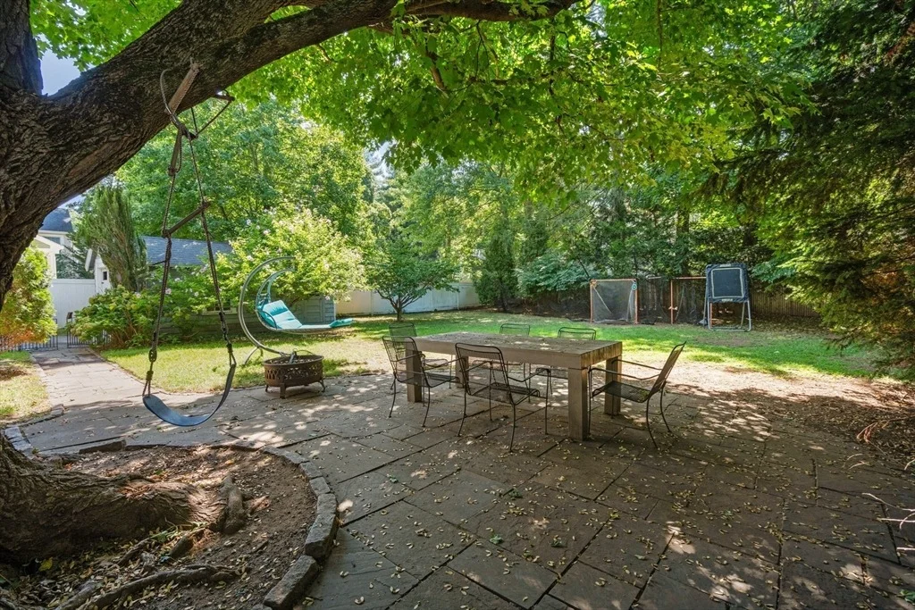 Photo of 24 Holland St