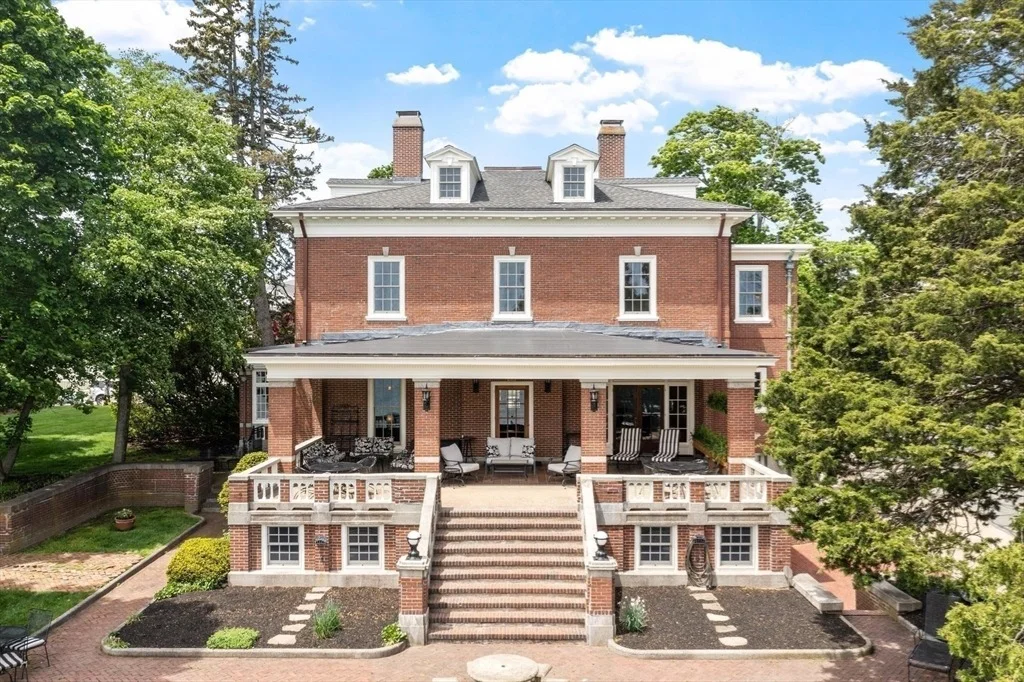 Photo of 89 Lothrop Street
