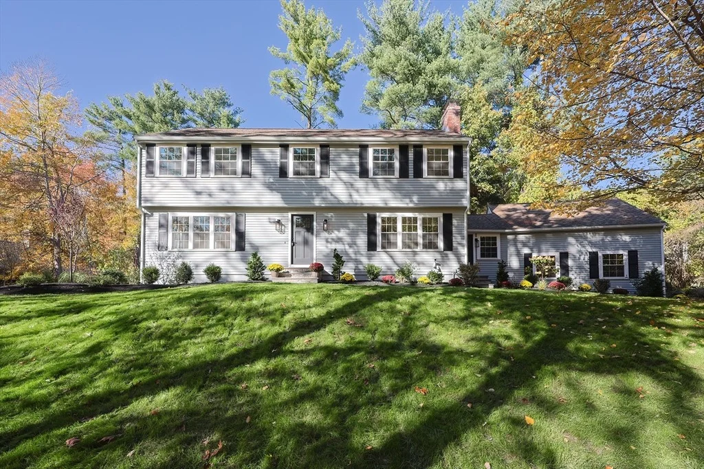 Photo of 4 Deerfield Road
