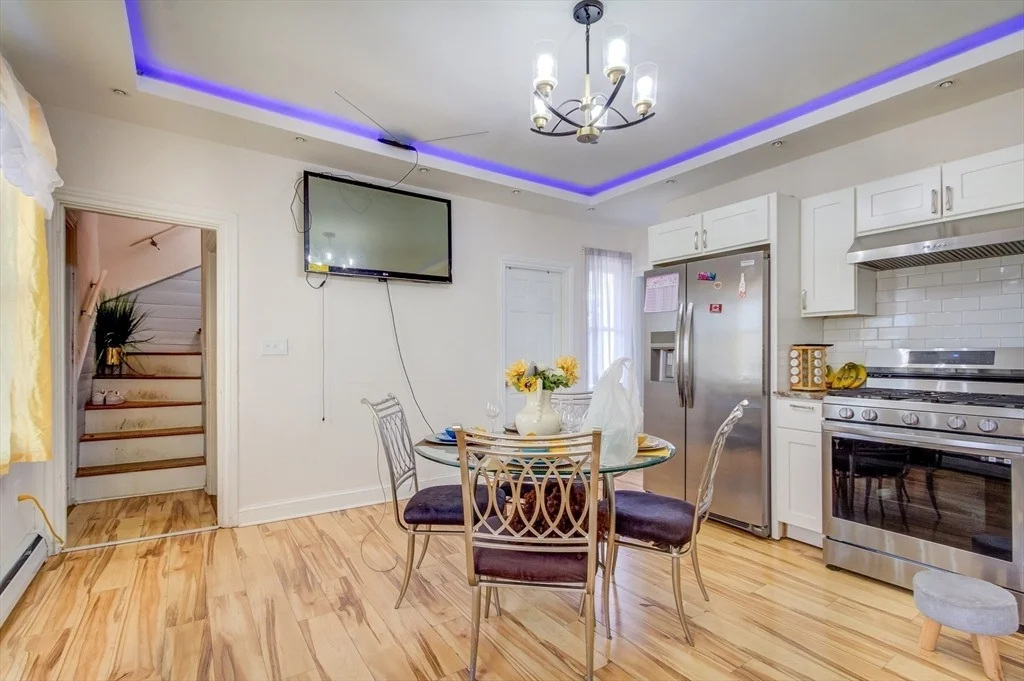 Photo of 546 Snell St