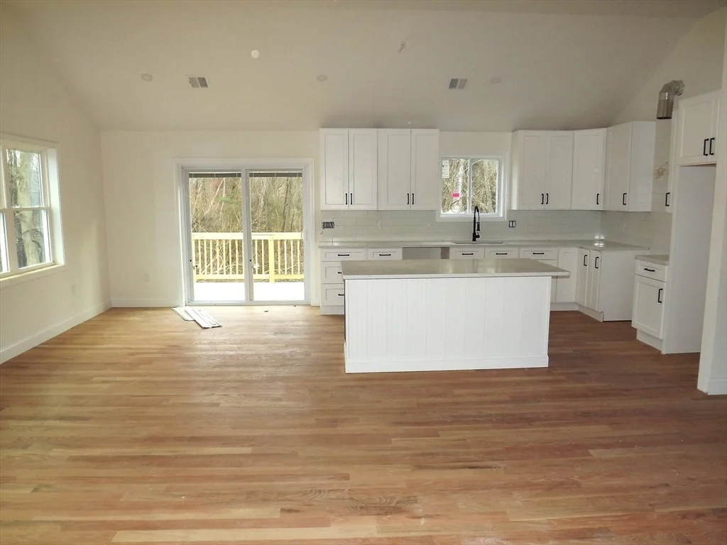 Photo of 4 W Dudley Rd