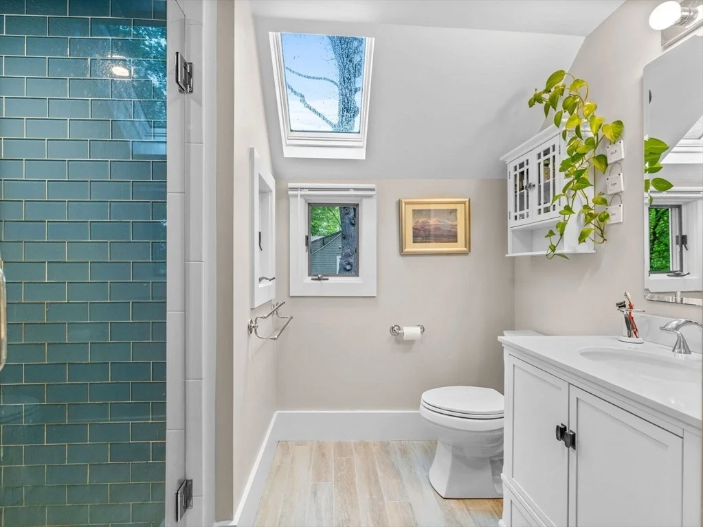 Photo of 145 Grove St