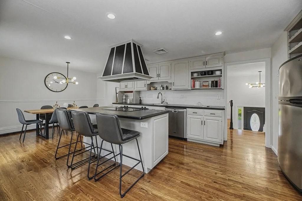 Photo of 25 Cynthia Road