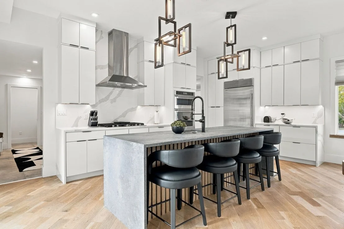 Photo of 8 Dennison Ave