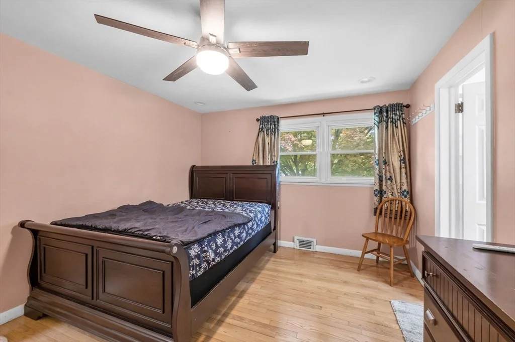 Photo of 72 Paulson Dr