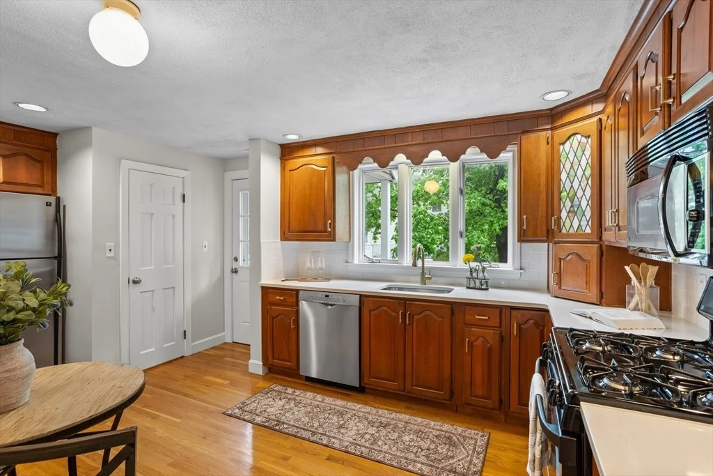 Photo of 168 Cedar Ave