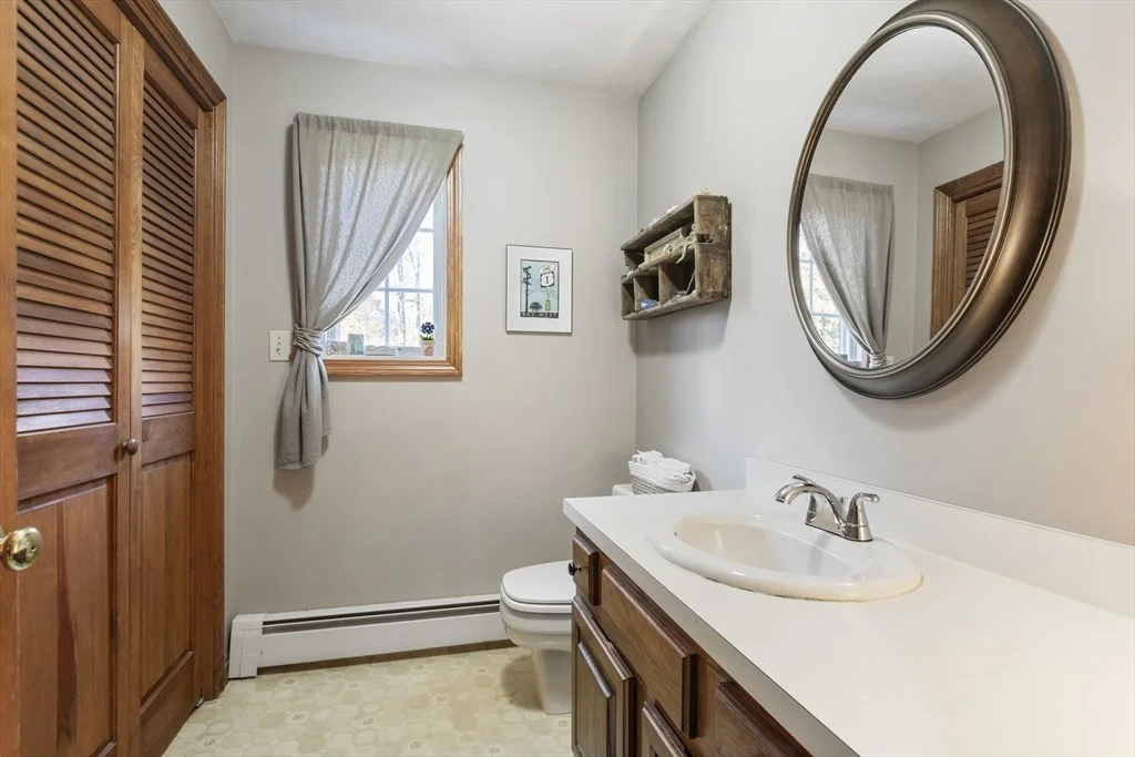 Photo of 103 Uxbridge Street