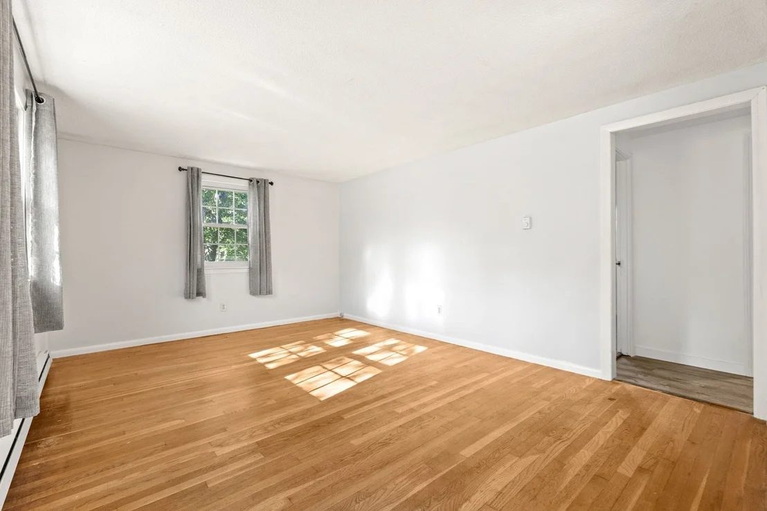 Photo of 35 Cedar Rd