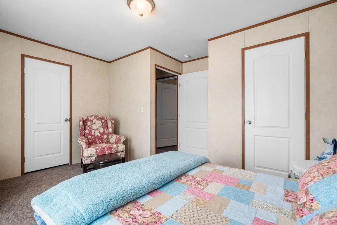 Photo of 12 Tamarack Pl