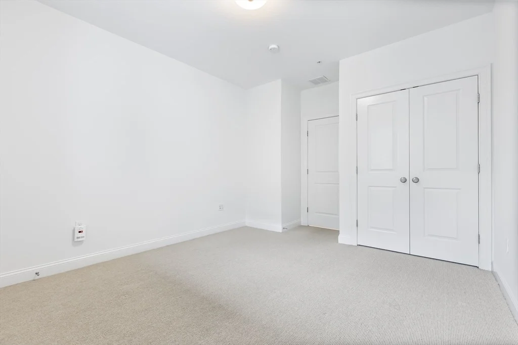 Photo of Unit 2006 at 39 Taylor Drive