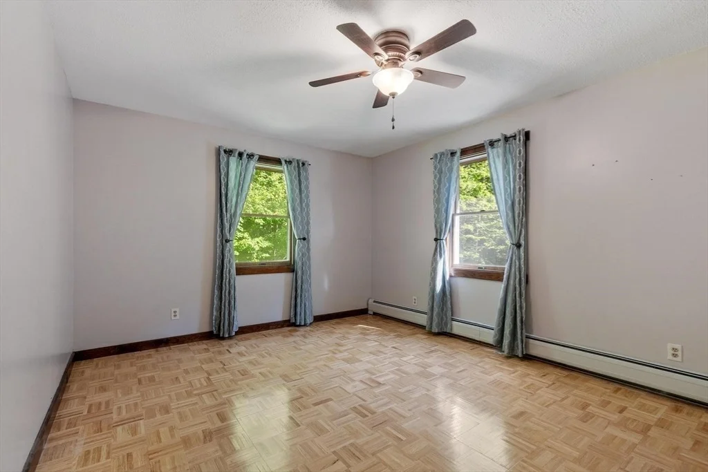 Photo of 688 Whitney St