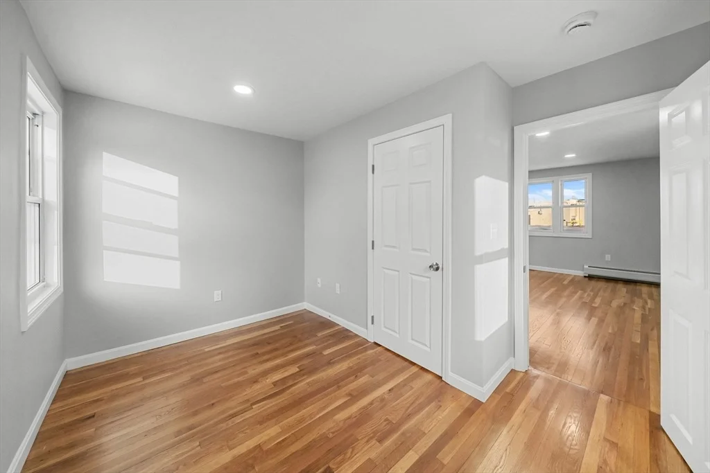 Photo of 419 Laurel St