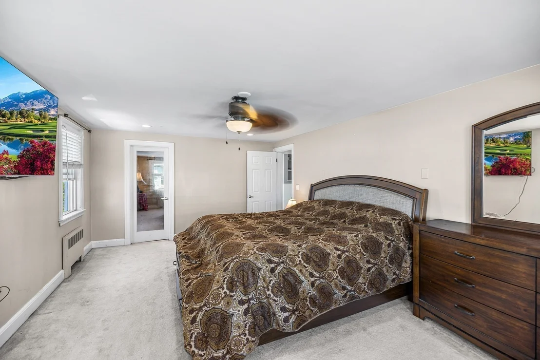 Photo of 43 Dolphin Ave