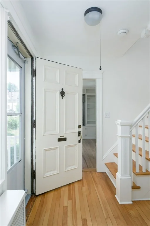 Photo of 20 Blaine Ave